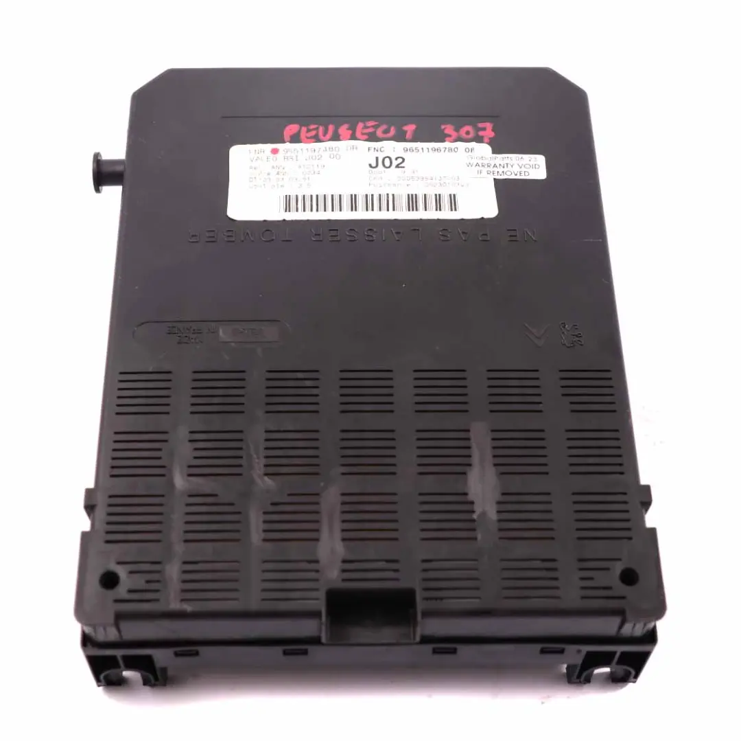 Body Control Comfort Unit Module BSI Fuse Box to Peugeot 307 with Part number 9651197480 Peugeot 307 Body Control Comfort Unit Module BSI Fuse Box - SKU 9651197480 - Part number 9651197480