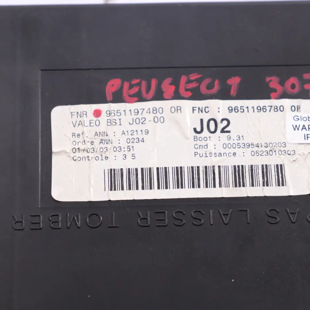 Körper Steuerung Komfort Einheit BSI Sicherungs kasten für Peugeot 307 mit Teilenummer 9651197480 Peugeot 307 Körper Steuerung Komfort Einheit BSI Sicherungs kasten - SKU 9651197480 - Teilenummer 9651197480