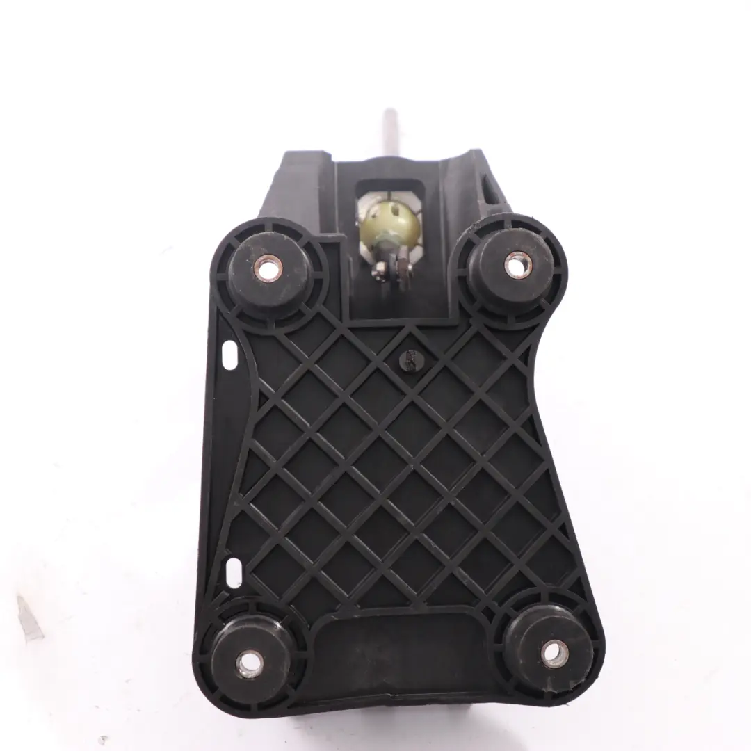 Shift Lever Selector Assembly Manual Gearshift Unit to Peugeot 207 with Part number 9651561880 Peugeot 207 Shift Lever Selector Assembly Manual Gearshift Unit - SKU 9651561880 - Part number 9651561880