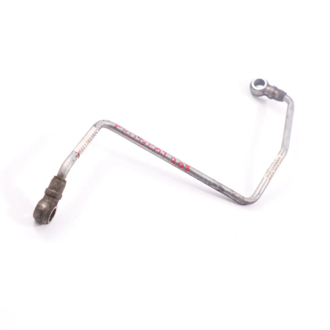 Tubo de aceite Turbocompresor Manguera turbo 1.6 HDI para Peugeot 207 con número de pieza 9651785380C Peugeot 207 Tubo de aceite Turbocompresor Manguera turbo 1.6 HDI - SKU 9651785380C - Número de pieza 9651785380C