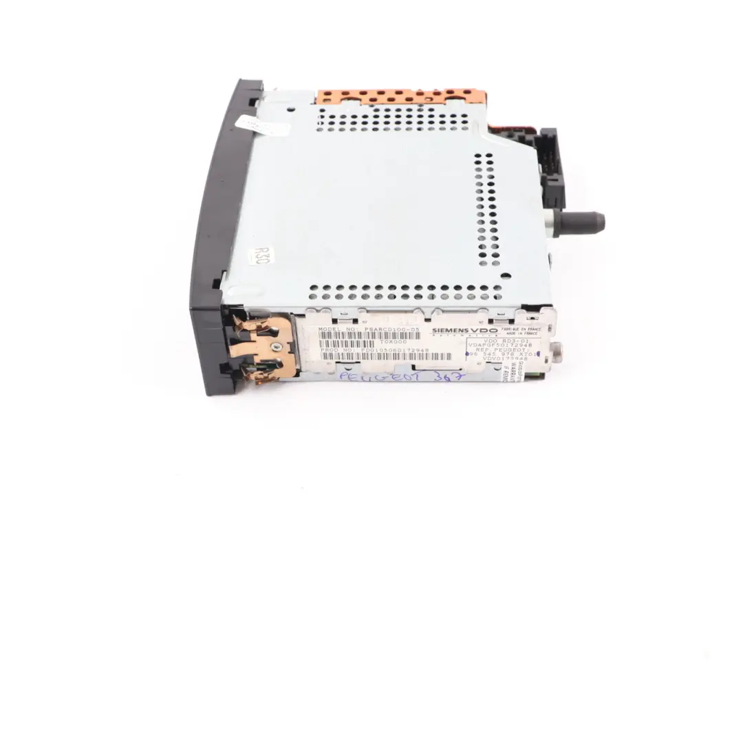 Radio Stereo CD Player Head Unit to Peugeot 307 with Part number 96545978XT01 Peugeot 307 Radio Stereo CD Player Head Unit - SKU 96545978XT01 - Part number 96545978XT01