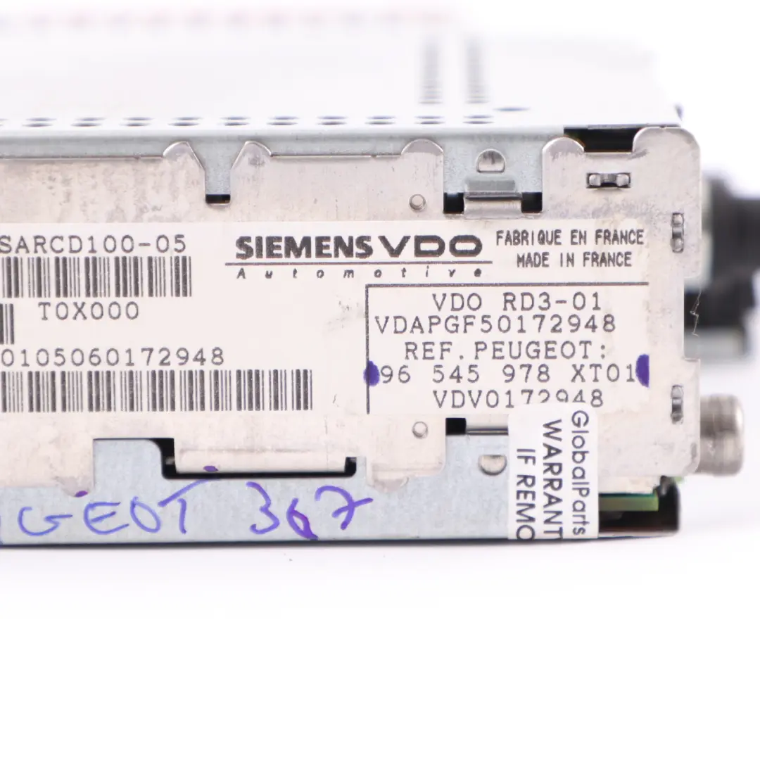 Radio Stereo CD Player Head Unit to Peugeot 307 with Part number 96545978XT01 Peugeot 307 Radio Stereo CD Player Head Unit - SKU 96545978XT01 - Part number 96545978XT01