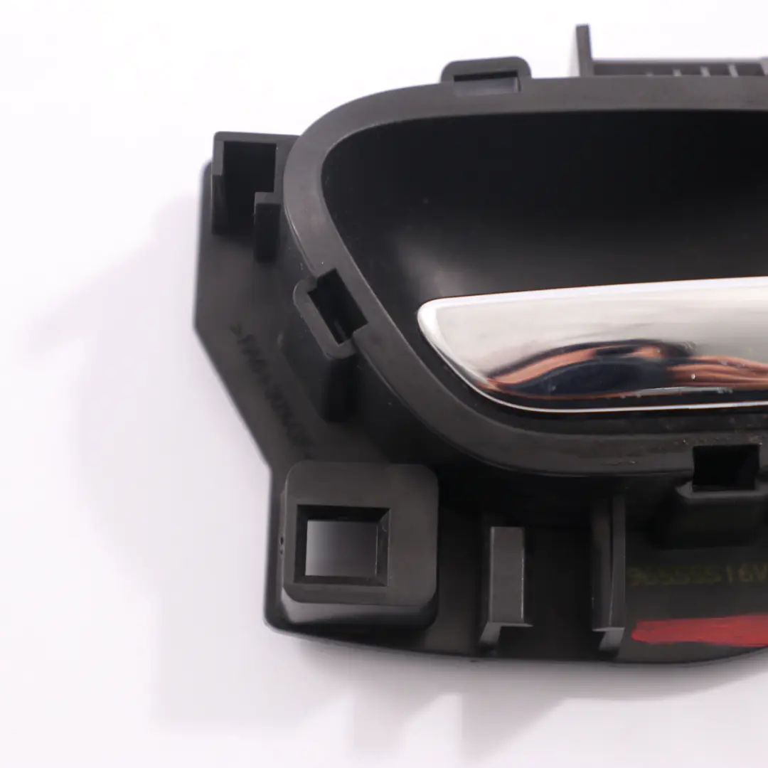 Tirador puerta Citroen C3 Peugeot 207 Interior Delantero Derecho para con número de pieza 96555516VD Tirador puerta Citroen C3 Peugeot 207 Interior Delantero Derecho - SKU 96555516VD - Número de pieza 96555516VD