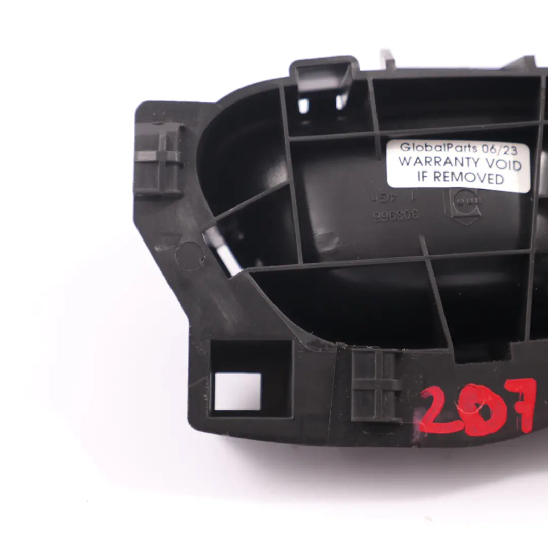 Embellecedor interior tirador puerta Peugeot 207 delantero izquierdo para con número de pieza 96555518VD Embellecedor interior tirador puerta Peugeot 207 delantero izquierdo - SKU 96555518VD - Número de pieza 96555518VD