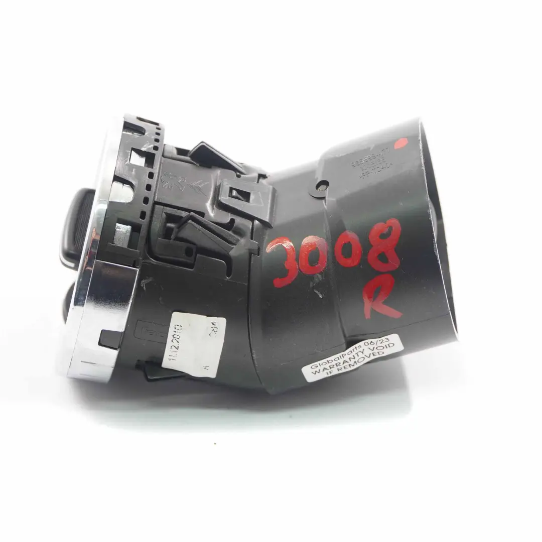 Kratka Nawiewu Deski do Peugeot 3008 o numerze 9655994177 Peugeot 3008 Kratka Nawiewu Deski - SKU 9655994177 - Numer Części 9655994177