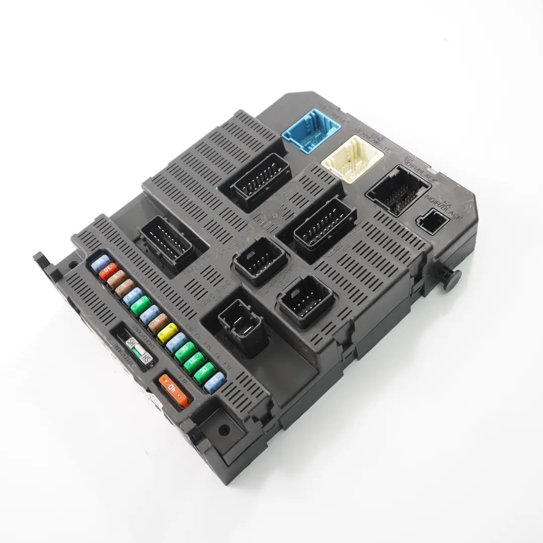 Fuse Box BSI Control Unit Module ECU to Peugeot 207 1.4 HDI with Part number 9659285480 Peugeot 207 1.4 HDI Fuse Box BSI Control Unit Module ECU - SKU 9659285480 - Part number 9659285480