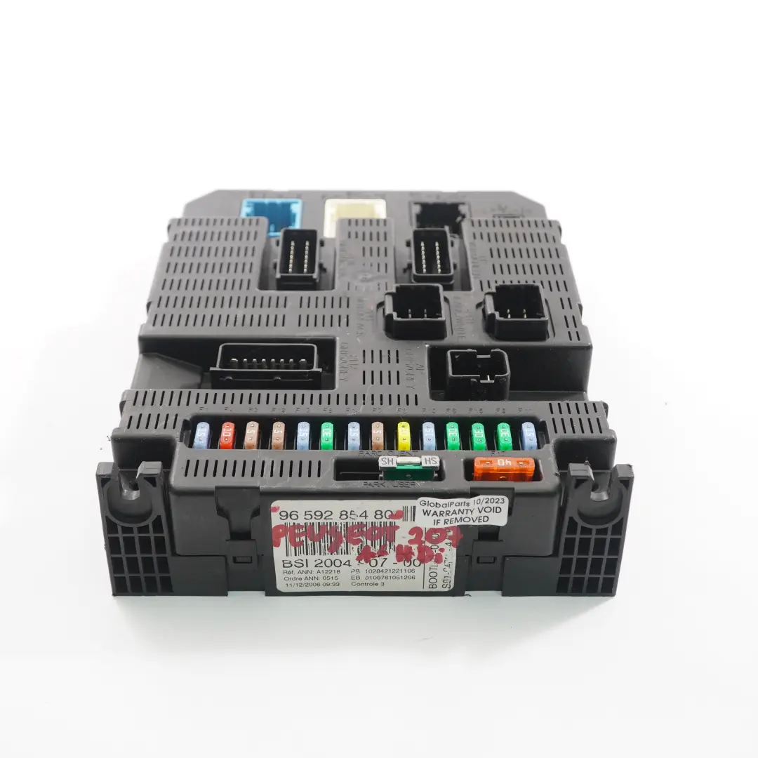 Sicherungskasten BSI Steuergerät Modul ECU für Peugeot 207 1.4 HDI mit Teilenummer 9659285480 Peugeot 207 1.4 HDI Sicherungskasten BSI Steuergerät Modul ECU - SKU 9659285480 - Teilenummer 9659285480