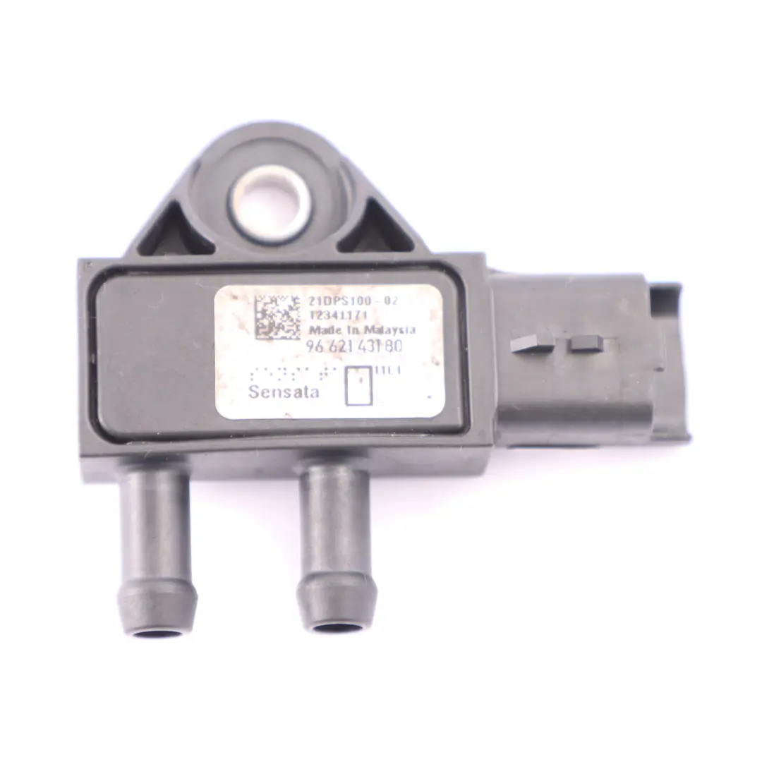 Citroen Peugeot 1.6 HDI Diesel Exhaust Pressure Sensor to with Part number 9662143180 Citroen Peugeot 1.6 HDI Diesel Exhaust Pressure Sensor - SKU 9662143180 - Part number 9662143180