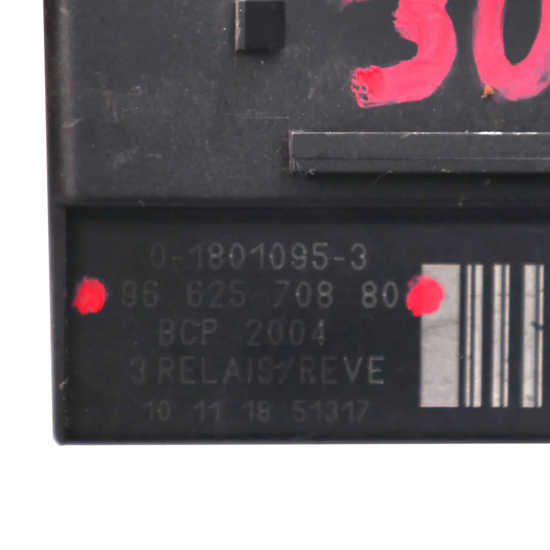 Peugeot 3008 preriscaldamento controllo candelette relè - SKU 9662570880 - Numero di parte 9662570880