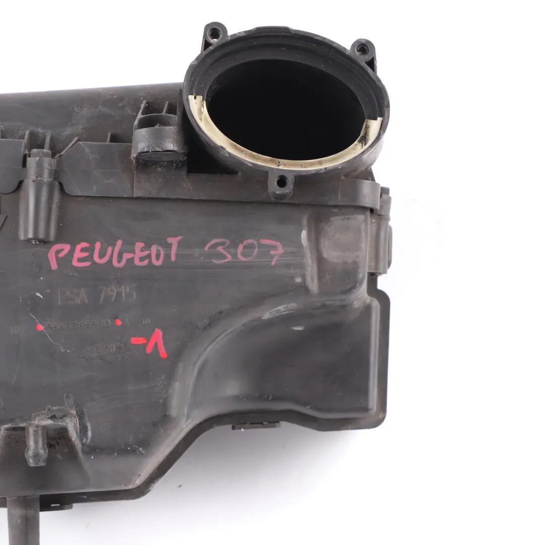 Peugeot 307 1.6 HDI Intake Silencer Air Filter Muffler Box Housing - SKU 9663365980-1 - Part number 9663365980
