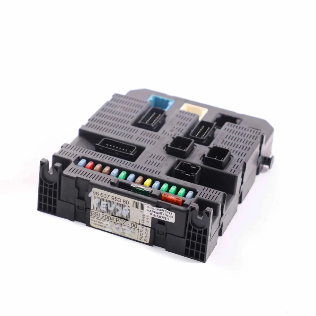 Fuse Box BSI Control Unit Module to Peugeot 207 with Part number 9663798380 Peugeot 207 Fuse Box BSI Control Unit Module - SKU 9663798380 - Part number 9663798380