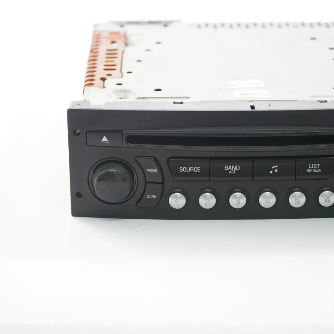Peugeot 207 Lecteur CD Radio Stereo Audio Unité principale - SKU 96639628XT00 - Numéro de pièce 96639628XT00