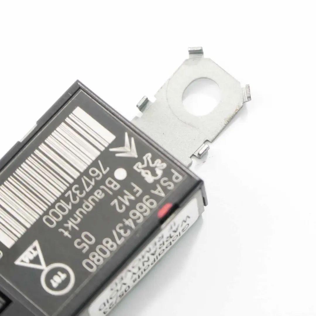 Peugeot 3008 Antenne d'antenne radio Module d'amplification Unité - SKU 9664378080 - Numéro de pièce 9664378080