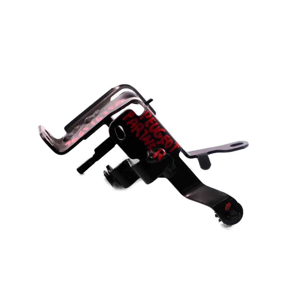 Citroen Berlingo 1.6 HDI Engine Wiring Cable Bracket to Peugeot Partner with Part number 9665162580 Peugeot Partner Citroen Berlingo 1.6 HDI Engine Wiring Cable Bracket - SKU 9665162580 - Part number 9665162580