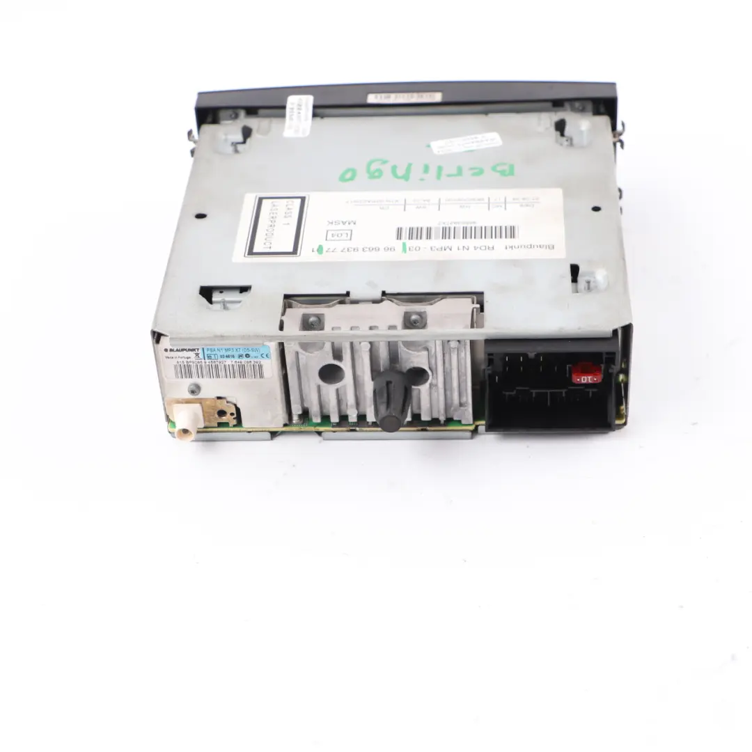 Citroen Berlingo Peugeot Partner Radio CD MP3 Player Head Unit to with Part number 9666393777 Citroen Berlingo Peugeot Partner Radio CD MP3 Player Head Unit - SKU 9666393777 - Part number 9666393777