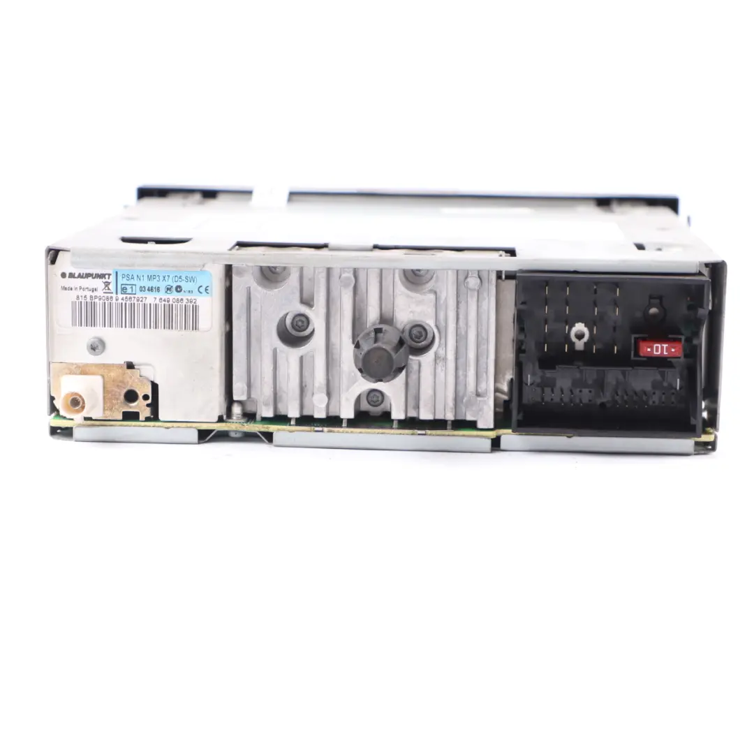 Citroen Berlingo Peugeot Partner Radio CD MP3 Player Head Unit to with Part number 9666393777 Citroen Berlingo Peugeot Partner Radio CD MP3 Player Head Unit - SKU 9666393777 - Part number 9666393777