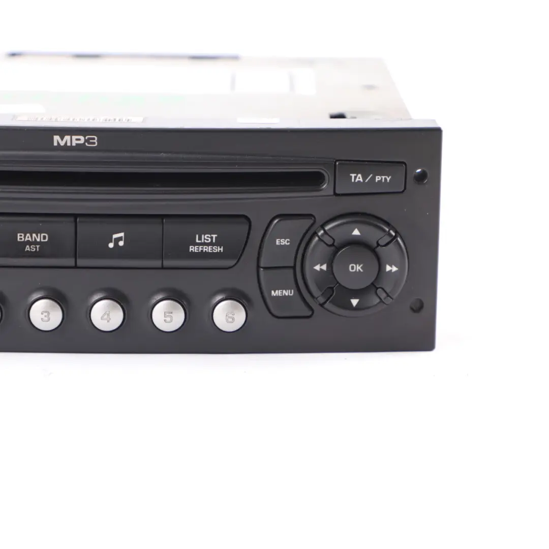 Citroen Berlingo Peugeot Partner Radio CD MP3 Player Head Unit to with Part number 9666393777 Citroen Berlingo Peugeot Partner Radio CD MP3 Player Head Unit - SKU 9666393777 - Part number 9666393777