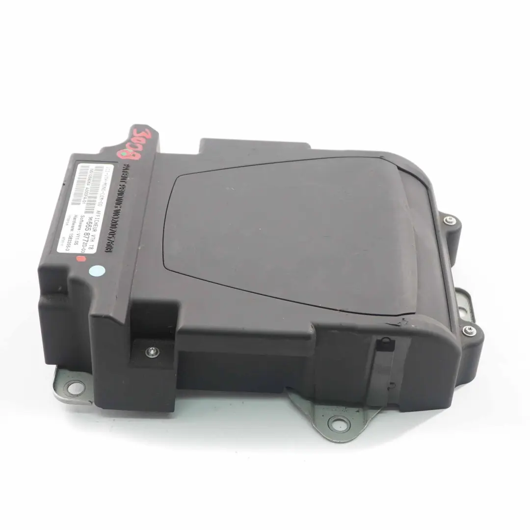 Hud Wyświetkacz Head Up do Peugeot 3008 o numerze 96665877ZD Peugeot 3008 Hud Wyświetkacz Head Up - SKU 96665877ZD - Numer Części 96665877ZD