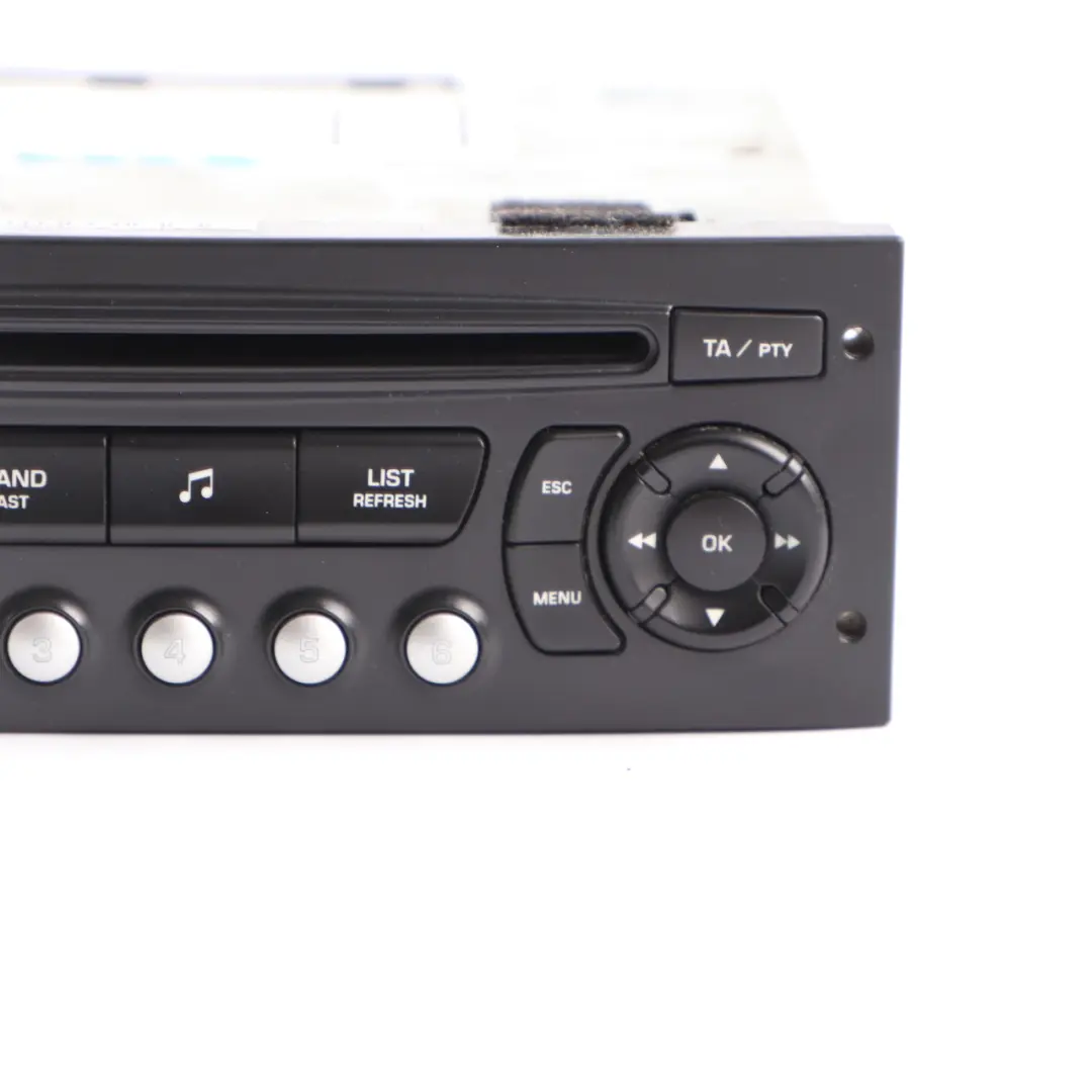 Radio CD Player Stereo Head Unit to Peugeot 3008 with Part number 9666967477 Peugeot 3008 Radio CD Player Stereo Head Unit - SKU 9666967477 - Part number 9666967477