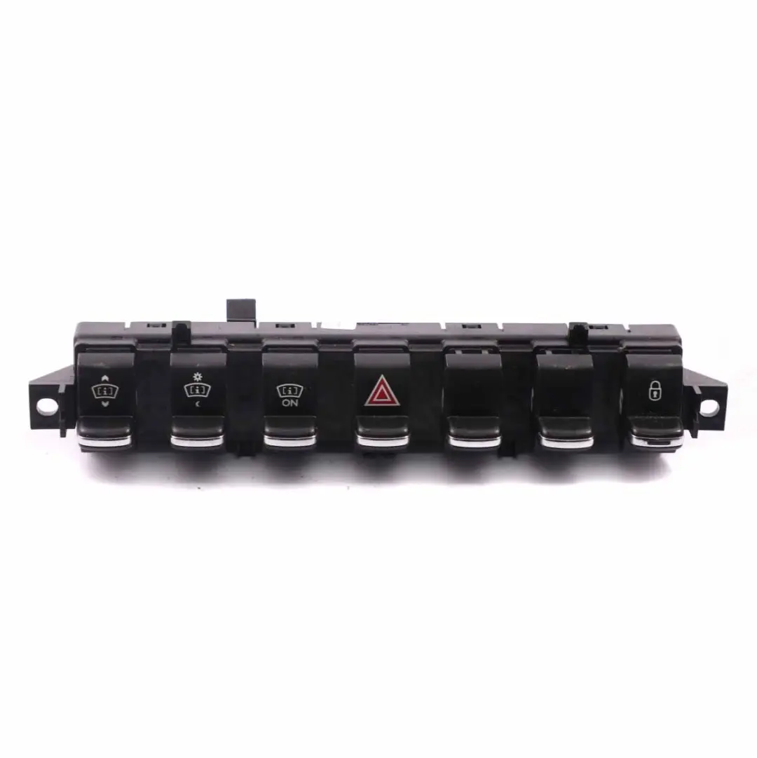 Peugeot 3008 Tableau de bord Panneau de signalisation de danger - SKU 96672390XT - Numéro de pièce 96672390XT