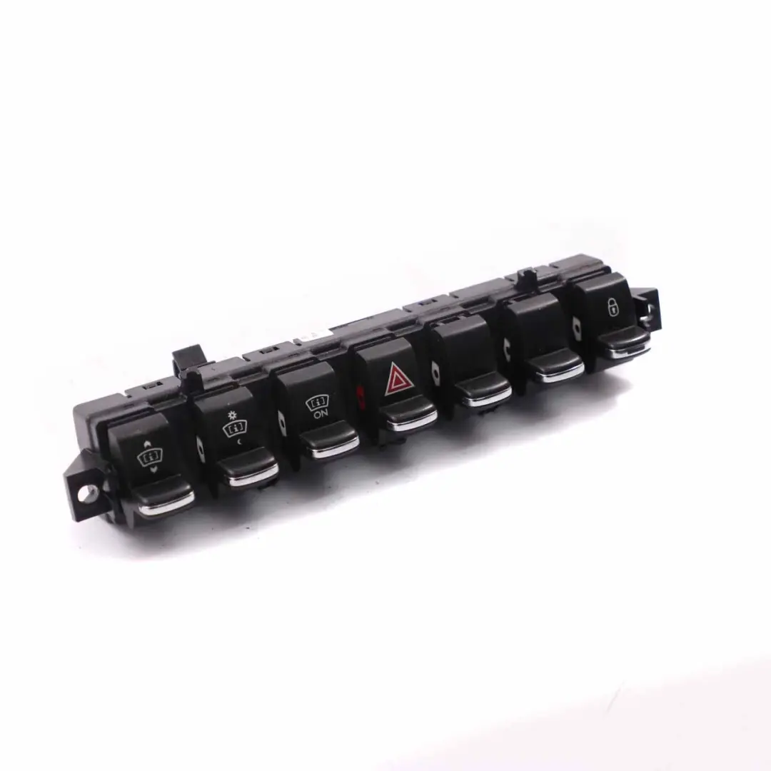 Peugeot 3008 Tableau de bord Panneau de signalisation de danger - SKU 96672390XT - Numéro de pièce 96672390XT