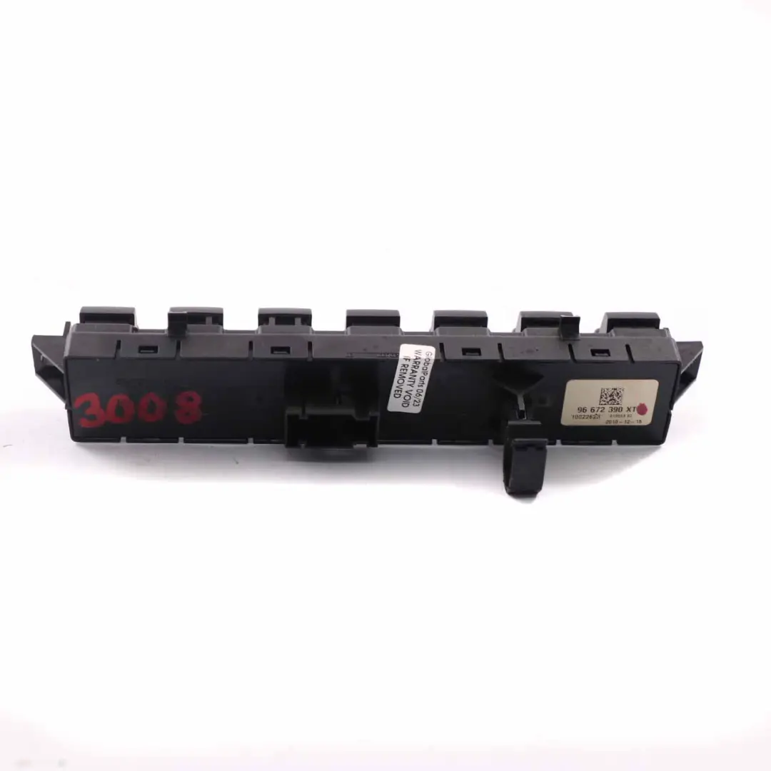 Peugeot 3008 Tableau de bord Panneau de signalisation de danger - SKU 96672390XT - Numéro de pièce 96672390XT