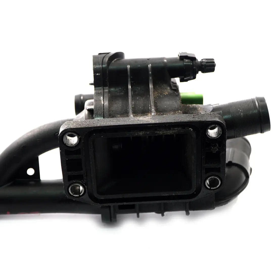 Citroen C4 1.6 Diesel Termostat Obudowa do Peugeot 3008 5008 o numerze 9670253780 Peugeot 3008 5008 Citroen C4 1.6 Diesel Termostat Obudowa - SKU 9670253780 - Numer Części 9670253780