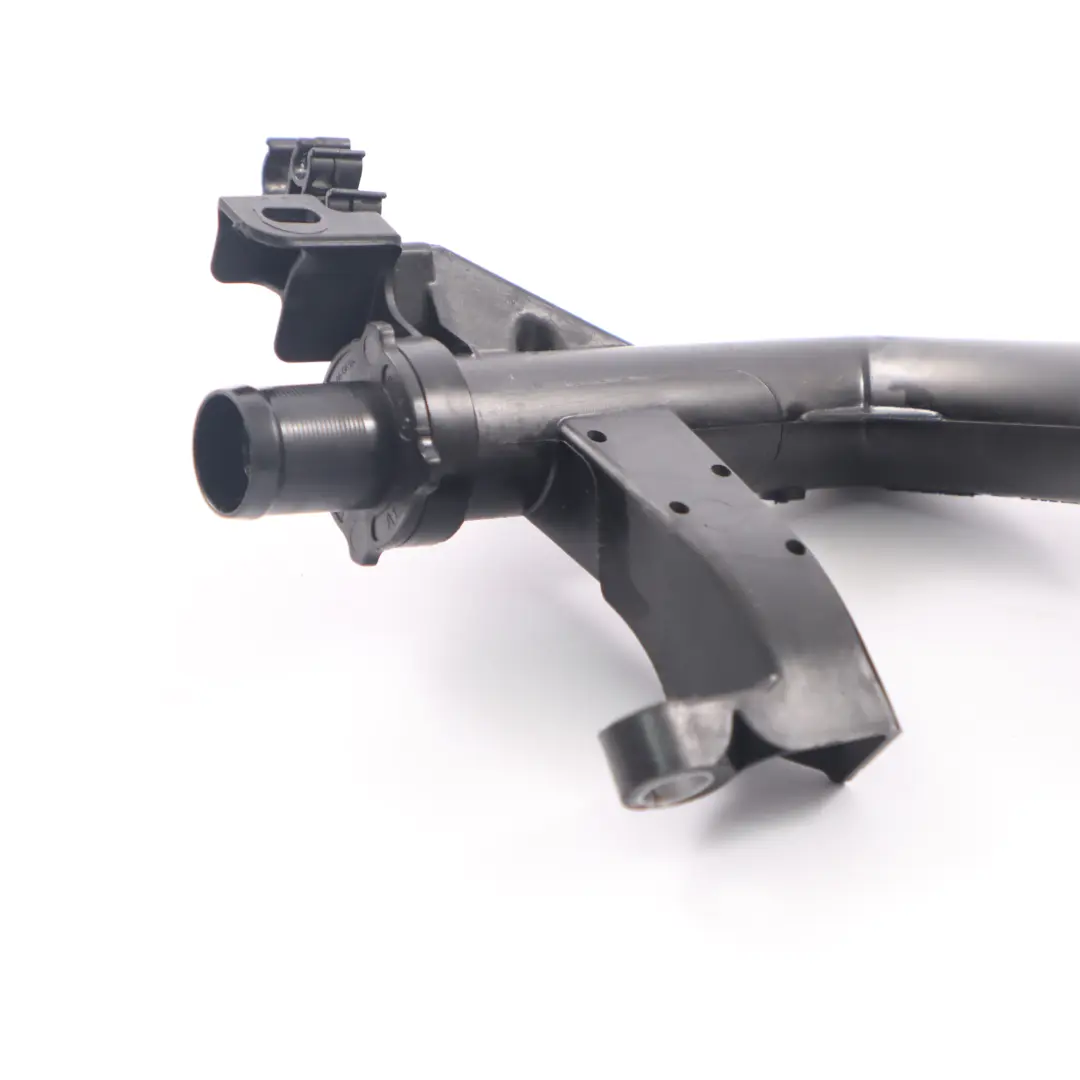 Tuyau d'eau Citroen C4 Berlingo Peugeot 207 1.6 HDI Conduite liquide pour à propos du numéro de pièce 9670254180 Tuyau d'eau Citroen C4 Berlingo Peugeot 207 1.6 HDI Conduite liquide - SKU 9670254180 - Numéro de pièce 9670254180