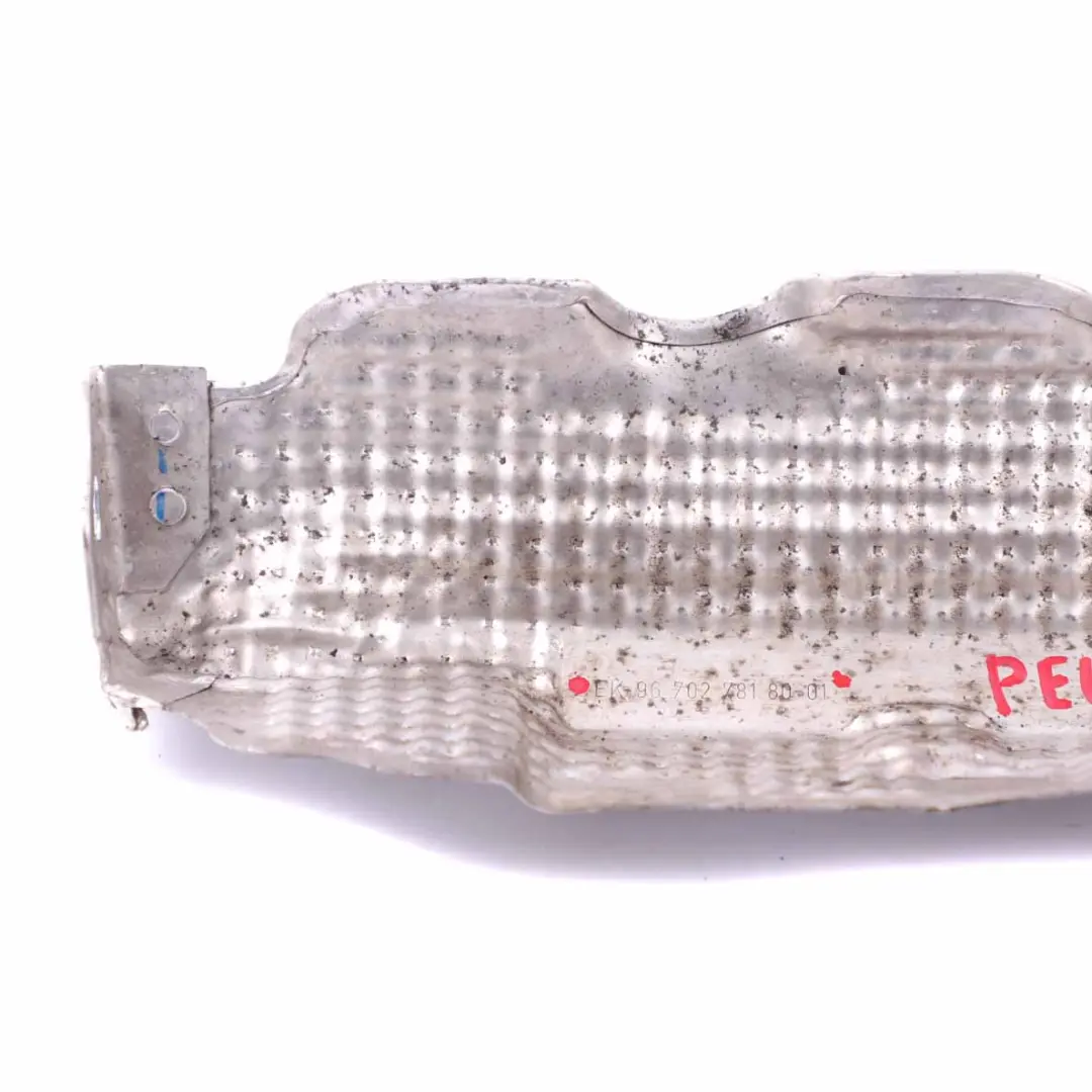 Plaque protection thermique tuyau d'échappement pour Peugeot 508 5008 2.0 HDI Diesel à propos du numéro de pièce 9670278180 Peugeot 508 5008 2.0 HDI Diesel Plaque protection thermique tuyau d'échappement - SKU 9670278180 - Numéro de pièce 9670278180