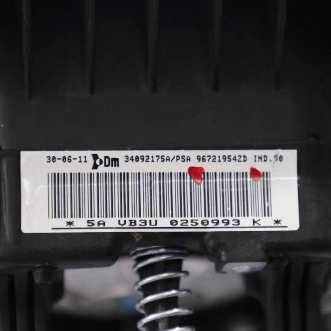 Steering Wheel Driver's Side Air Bag Module Unit to Peugeot Partner with Part number 96721954ZD Peugeot Partner Steering Wheel Driver's Side Air Bag Module Unit - SKU 96721954ZD - Part number 96721954ZD