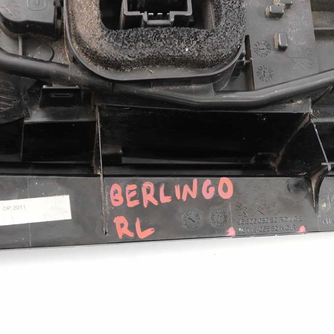  Citroen Berlingo Tail Light Rear Lamp Left N/S Side Panel - SKU 9672205580 - Part number 9672205580