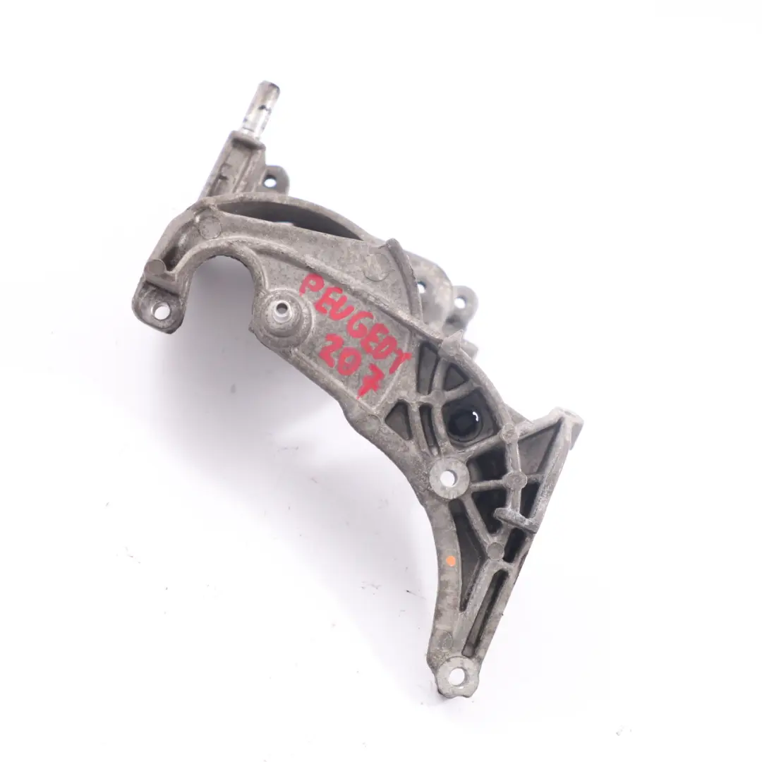 Carcasa del filtro combustible Peugeot 207 1.6 HDi Soporte de montaje para con número de pieza 9672309780 Carcasa del filtro combustible Peugeot 207 1.6 HDi Soporte de montaje - SKU 9672309780 - Número de pieza 9672309780