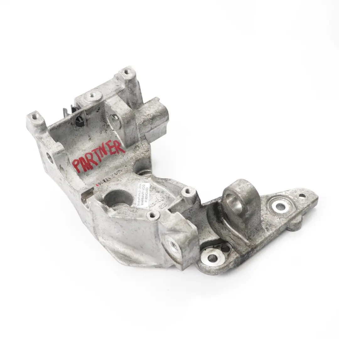 1.6HDi Engine Alternator Mount Support Bracket Holder to Peugeot Partner with Part number 9672416480 Peugeot Partner 1.6HDi Engine Alternator Mount Support Bracket Holder - SKU 9672416480 - Part number 9672416480