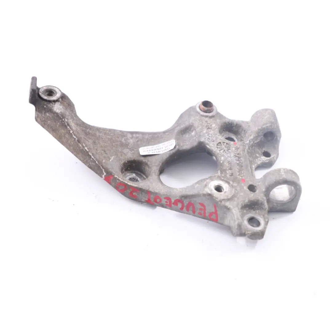 Citroen C4 1.6 HDI Air Con Compressor Pump Bracket Mount to Peugeot 207 with Part number 9672950980 Peugeot 207 Citroen C4 1.6 HDI Air Con Compressor Pump Bracket Mount - SKU 9672950980 - Part number 9672950980
