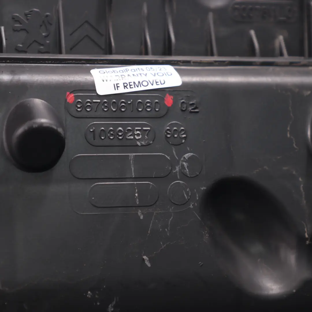 Filter Housing Citroen Berlingo Peugeot Partner Intake Box Cover to Air with Part number 9673061080 Air Filter Housing Citroen Berlingo Peugeot Partner Intake Box Cover - SKU 9673061080 - Part number 9673061080