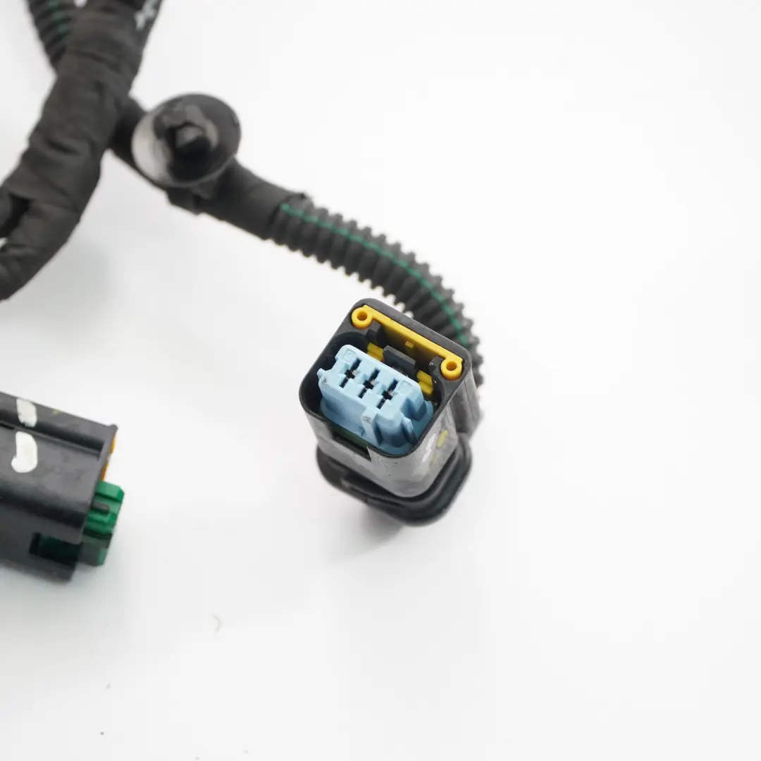 Citroen Berlingo B9 1.6 HDI Diesel Engine Wiring Cable Harness to with Part number 9673749980 Citroen Berlingo B9 1.6 HDI Diesel Engine Wiring Cable Harness - SKU 9673749980 - Part number 9673749980