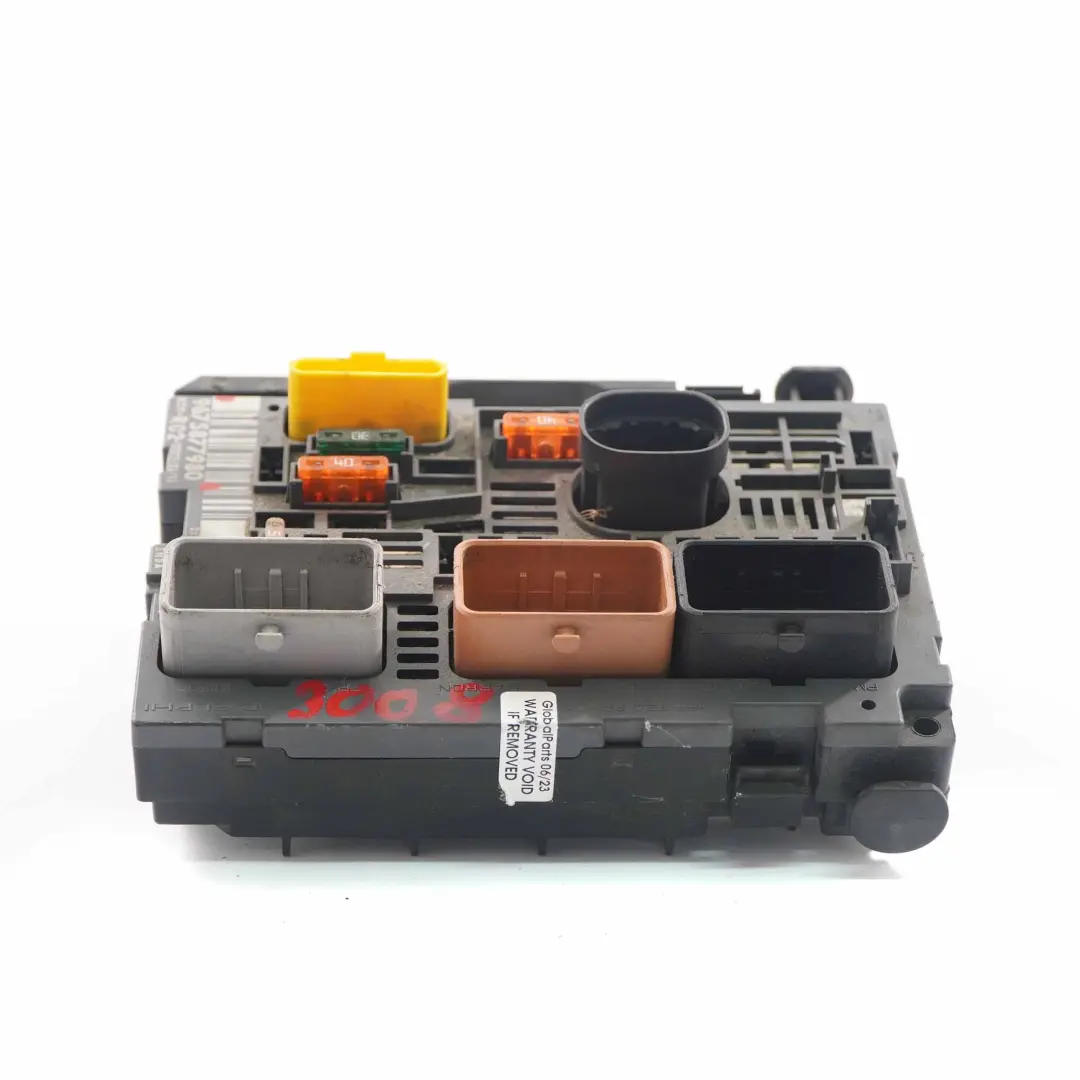 Peugeot 3008 Caja de fusibles BSI Módulo de la unidad de confort - SKU 9675877980 - Número de pieza 9675877980
