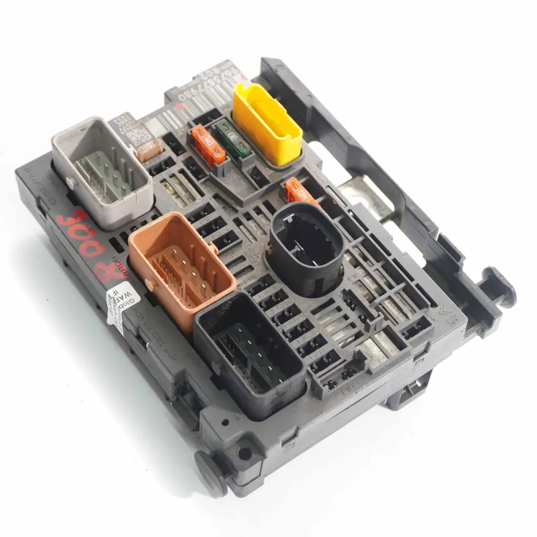 Peugeot 3008 Body Control Comfort Unit Module BSI Fuse Box - SKU 9675877980 - Part number 9675877980