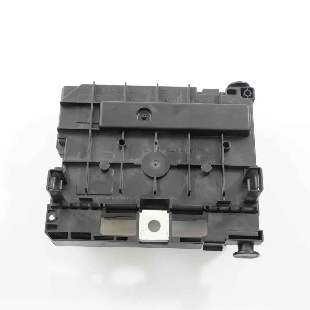 Boîte fusibles Citroen Berlingo Peugeot Partner BSM Control Unit pour à propos du numéro de pièce 9675878480 Boîte fusibles Citroen Berlingo Peugeot Partner BSM Control Unit - SKU 9675878480 - Numéro de pièce 9675878480