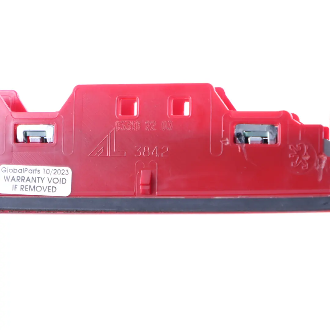 Dritte Bremsleuchte Peugeot 3008 Hintere Bremsleuchte Beleuchtung Rot für mit Teilenummer 9676444380 Dritte Bremsleuchte Peugeot 3008 Hintere Bremsleuchte Beleuchtung Rot - SKU 9676444380-1 - Teilenummer 9676444380