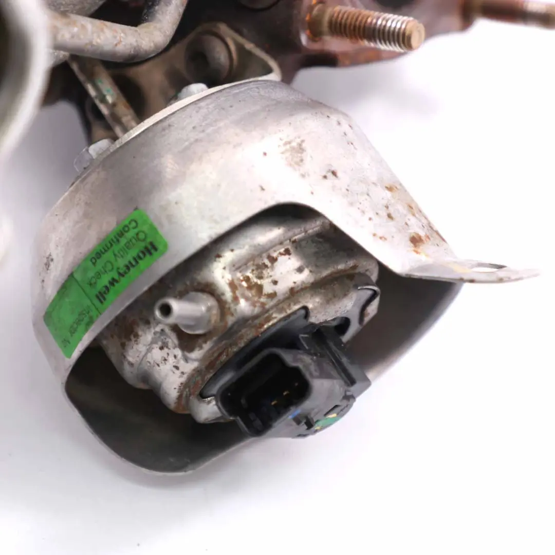 Turbolader Komplett Turbolader für Peugeot 5008 2.0 HDI Diesel mit Teilenummer 9677062780 Peugeot 5008 2.0 HDI Diesel Turbolader Komplett Turbolader - SKU 9677062780 - Teilenummer 9677062780