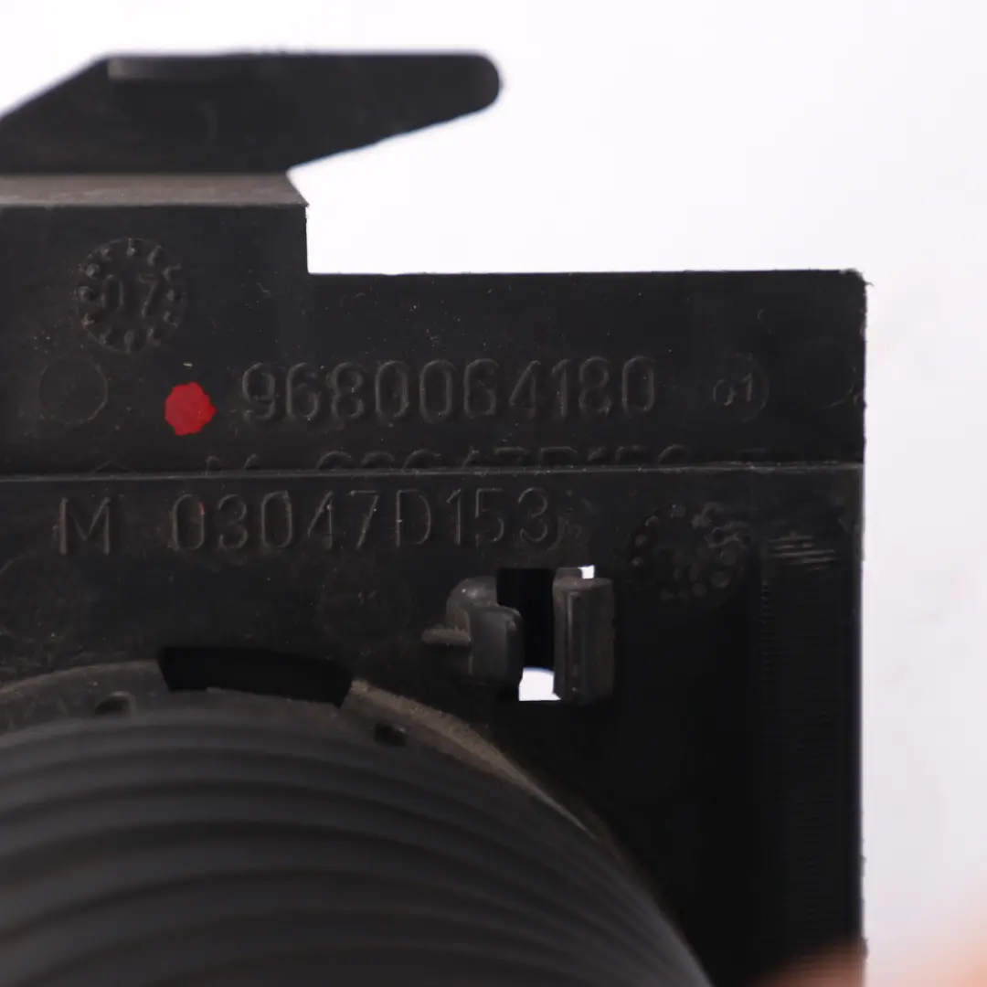 Peugeot 207 Tubo di aspirazione Tubo flessibile - SKU 9680064180 - Numero di parte 9680064180