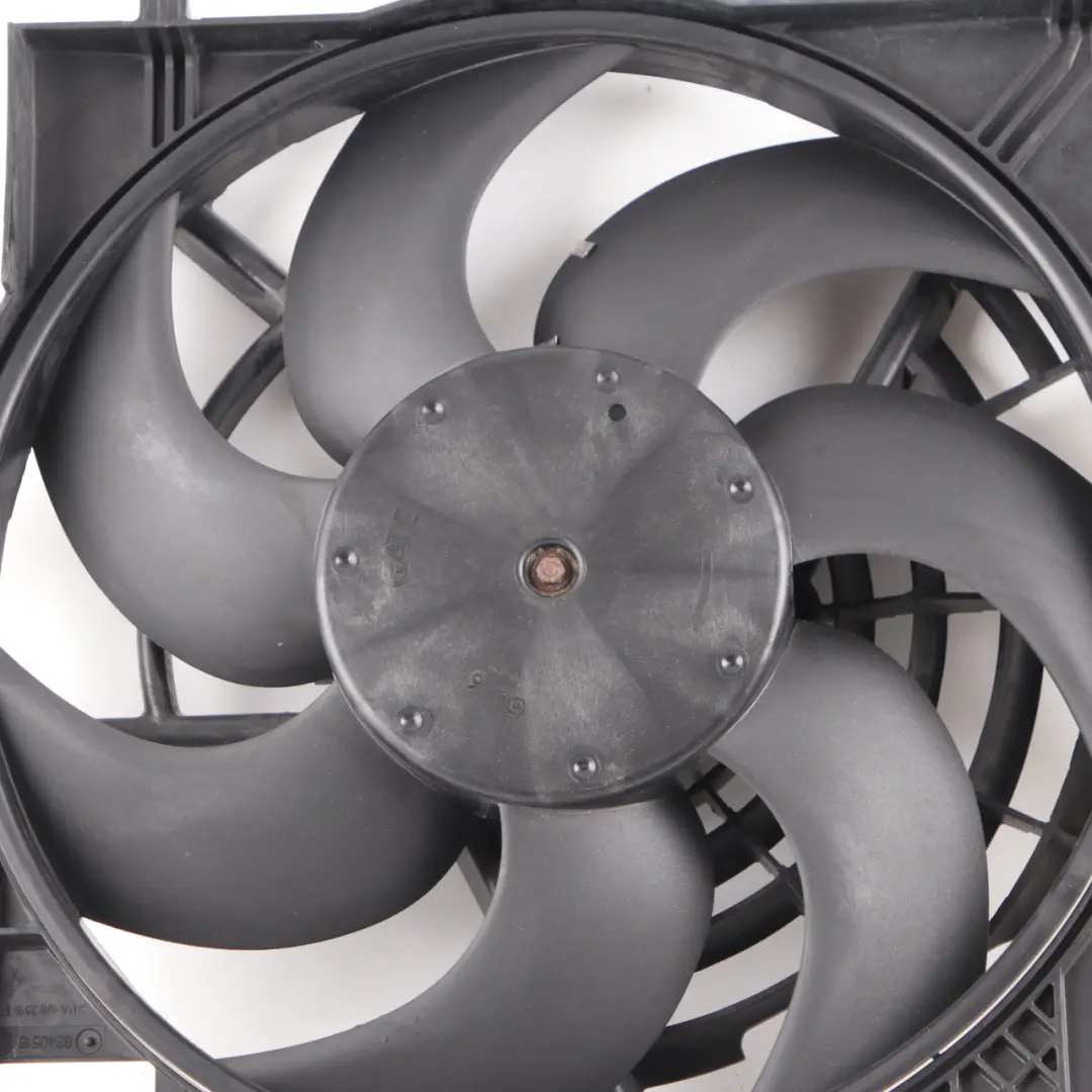 Peugeot 207 Motor Kühlung Kühler Benzin Kühler Lüfterhaube - SKU 9680102880-1 - Teilenummer 9680102880