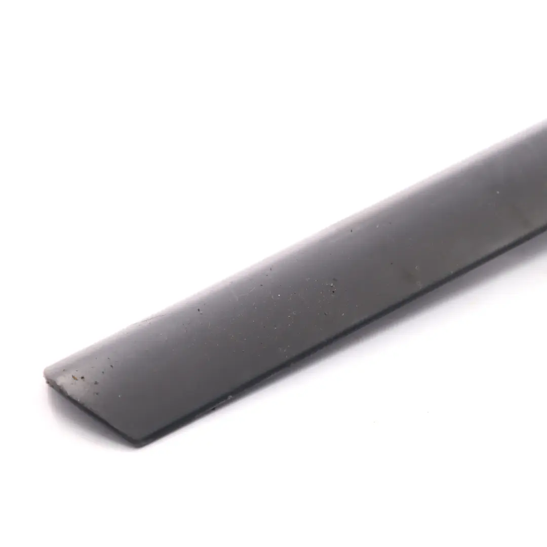 Door Trim Strip Rear Right O/S Moulding Decor Panel to Peugeot 207 with Part number 9680147877 Peugeot 207 Door Trim Strip Rear Right O/S Moulding Decor Panel - SKU 9680147877 - Part number 9680147877