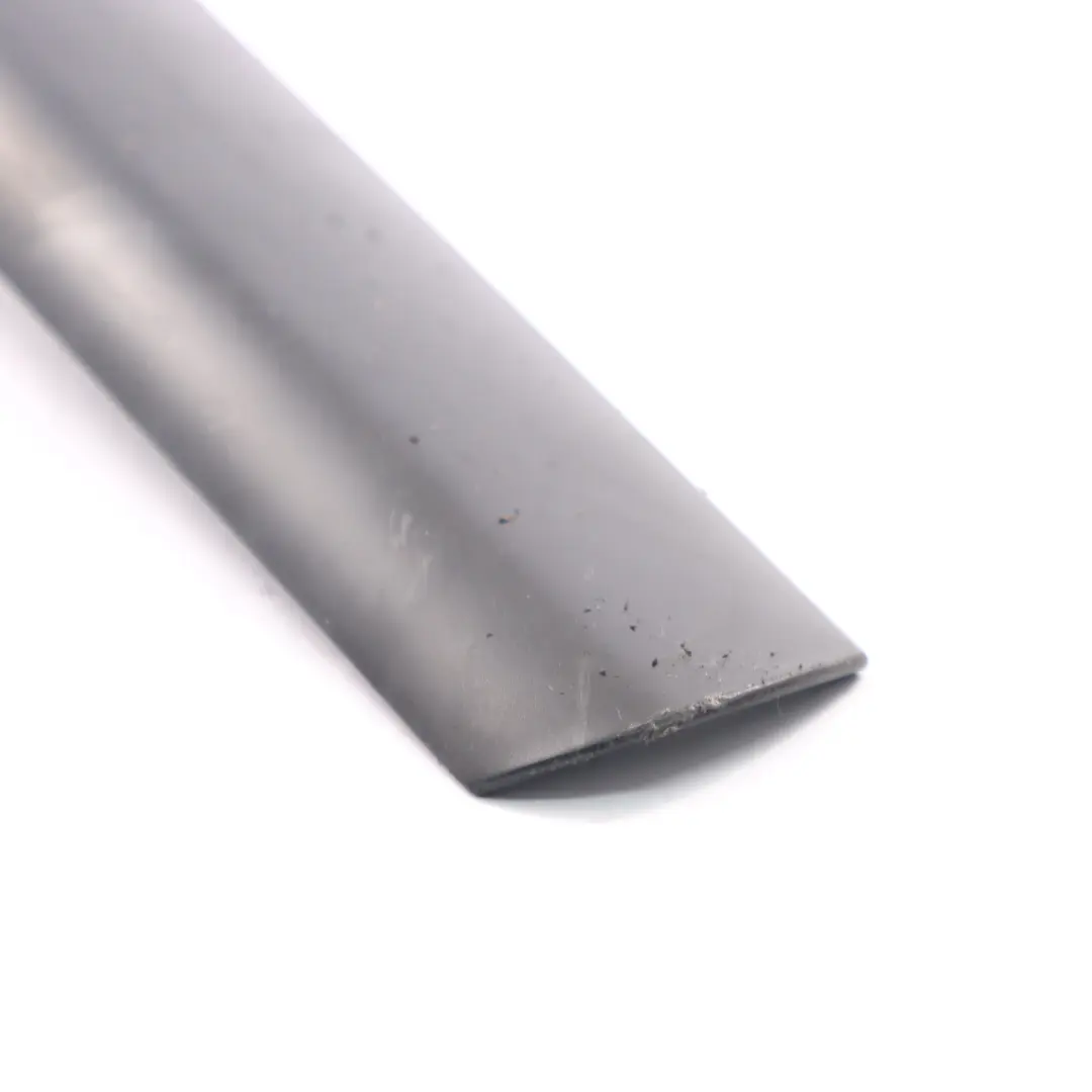 Embellecedor puerta trasera izquierda decorativo para Peugeot 207 con número de pieza 9680147877 Peugeot 207 Embellecedor puerta trasera izquierda decorativo - SKU 9680147877 - Número de pieza 9680147877