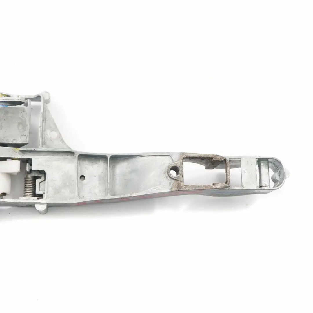 Door Handle Grab Base Carrier Front Right O/S Outside to Peugeot Partner with Part number 9680168580 Peugeot Partner Door Handle Grab Base Carrier Front Right O/S Outside - SKU 9680168580 - Part number 9680168580