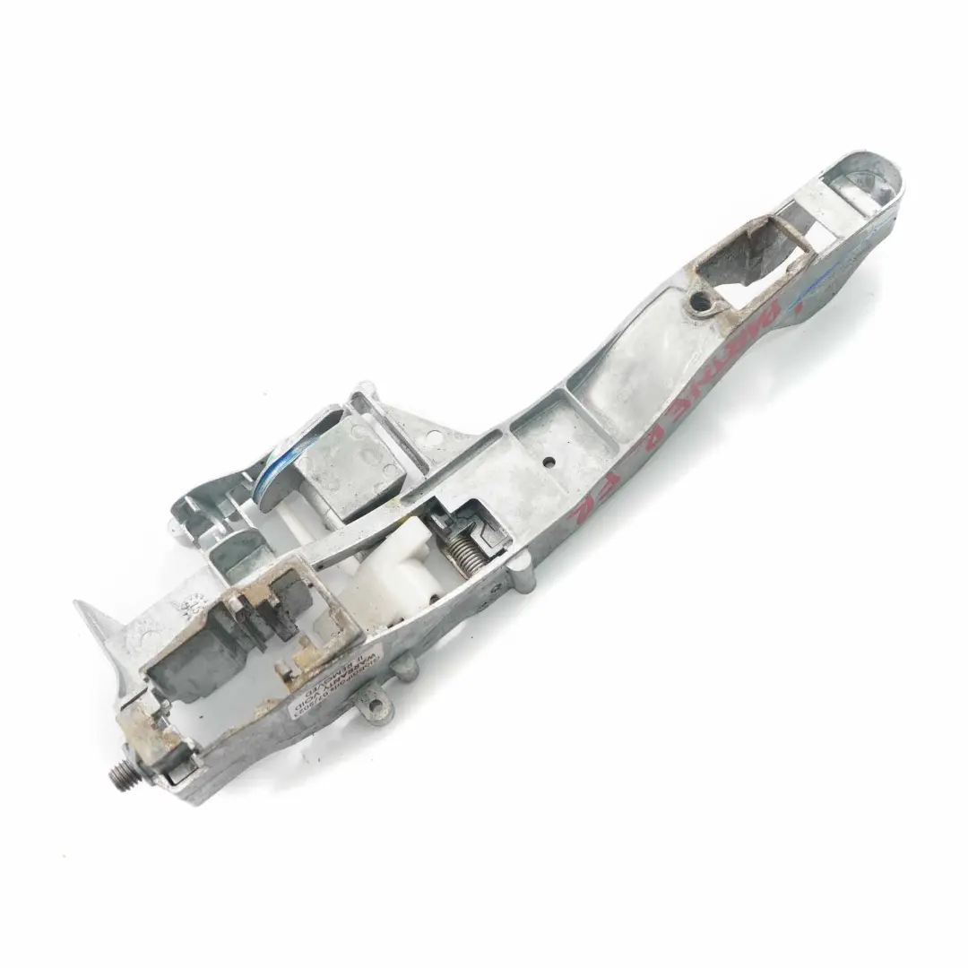 Door Handle Grab Base Carrier Front Right O/S Outside to Peugeot Partner with Part number 9680168580 Peugeot Partner Door Handle Grab Base Carrier Front Right O/S Outside - SKU 9680168580 - Part number 9680168580