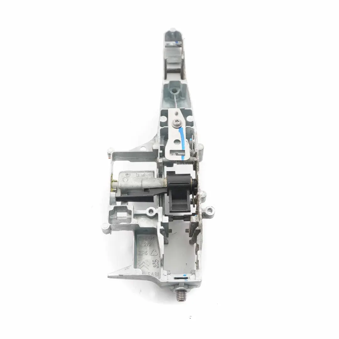 Puerta Manija Agarre Base Portador Delantero Izquierdo Exterior para Peugeot Partner con número de pieza 9680168680 Peugeot Partner Puerta Manija Agarre Base Portador Delantero Izquierdo Exterior - SKU 9680168680 - Número de pieza 9680168680