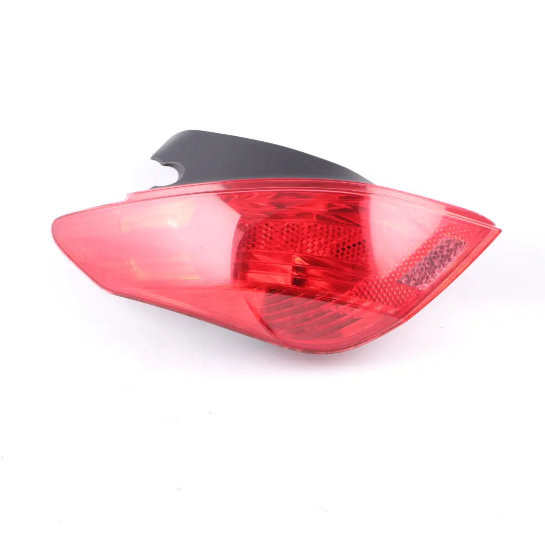 Lamp Left N/S Tail Light Side Panel Taillight to Peugeot 308 Rear with Part number 9680425980 Peugeot 308 Rear Lamp Left N/S Tail Light Side Panel Taillight - SKU 9680425980 - Part number 9680425980