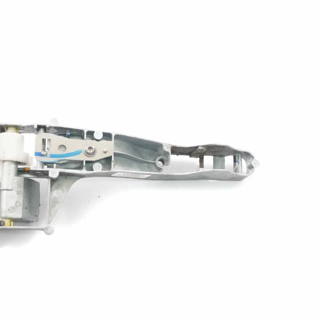 Citroen Berlingo Poignée porte coulissante Support base gauche pour à propos du numéro de pièce 9680503480 Citroen Berlingo Poignée porte coulissante Support base gauche - SKU 9680503480 - Numéro de pièce 9680503480